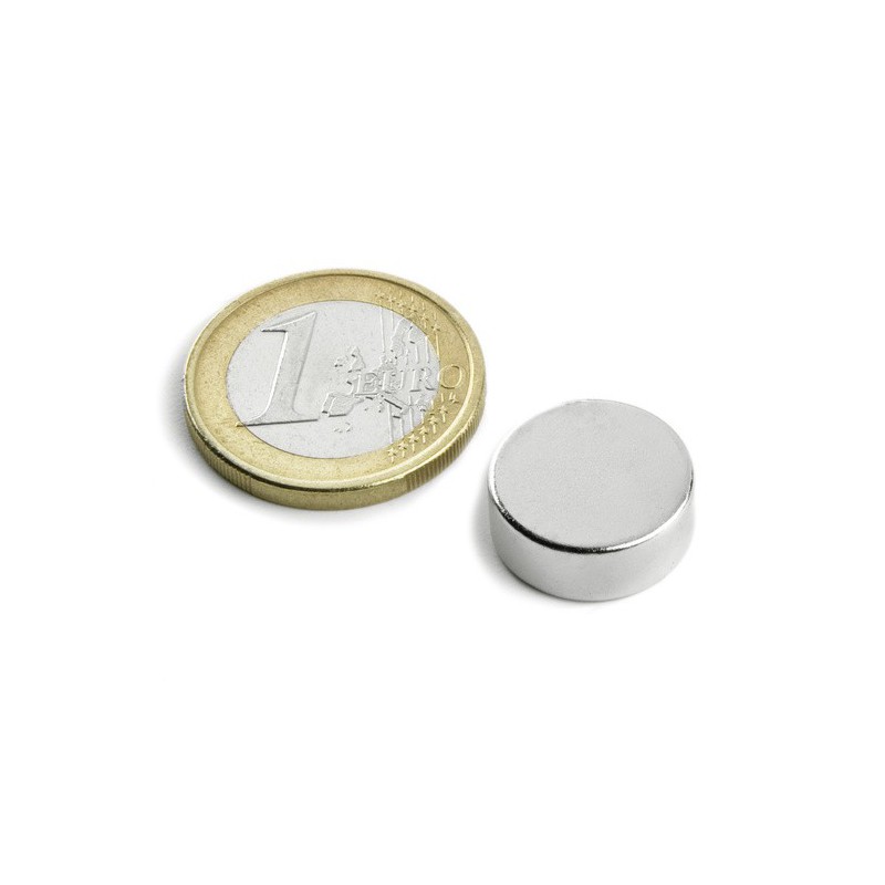 Kiekkomagneetti 15x5mm