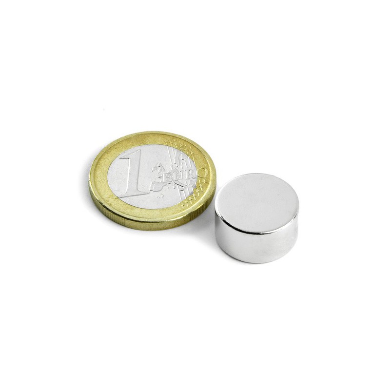 Kiekkomagneetti 15x8mm