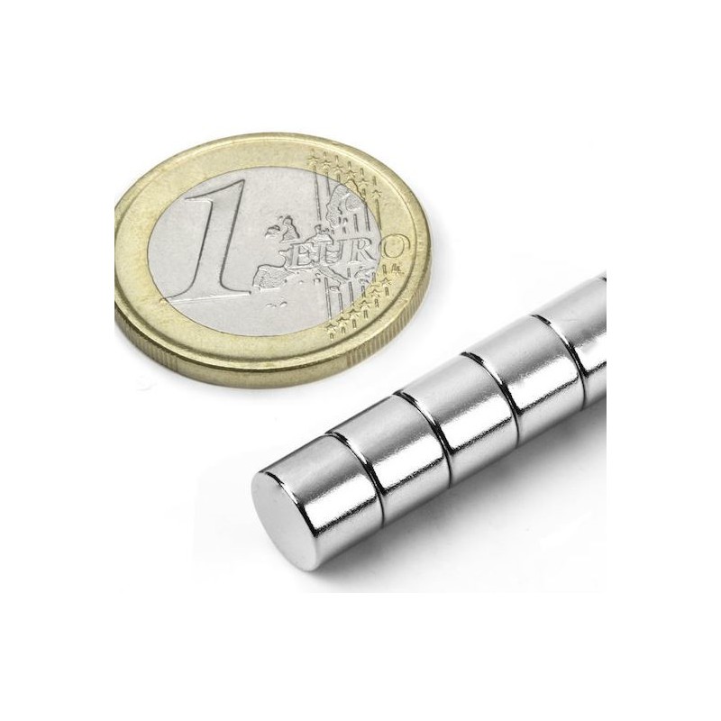 Kiekkomagneetti 8x6mm