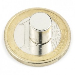 Kiekkomagneetti 8x8mm