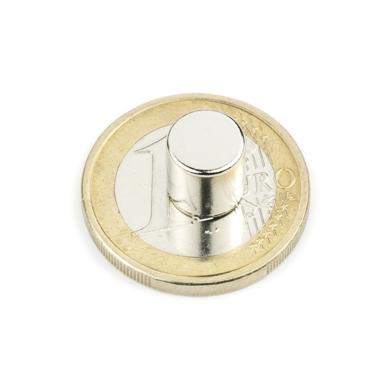Kiekkomagneetti 8x8mm