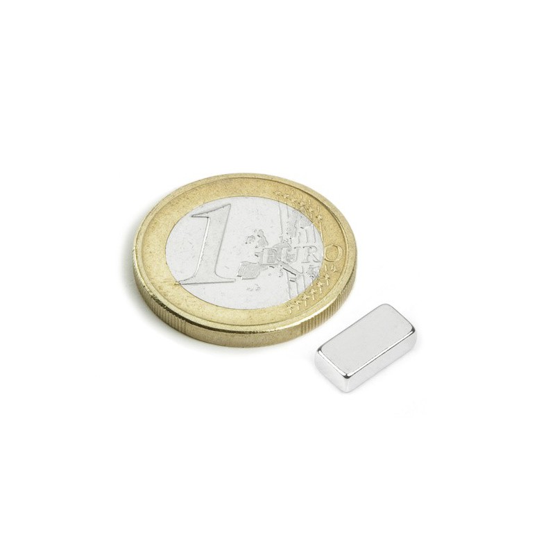 Suorakaidemagneetti 10x5x3mm