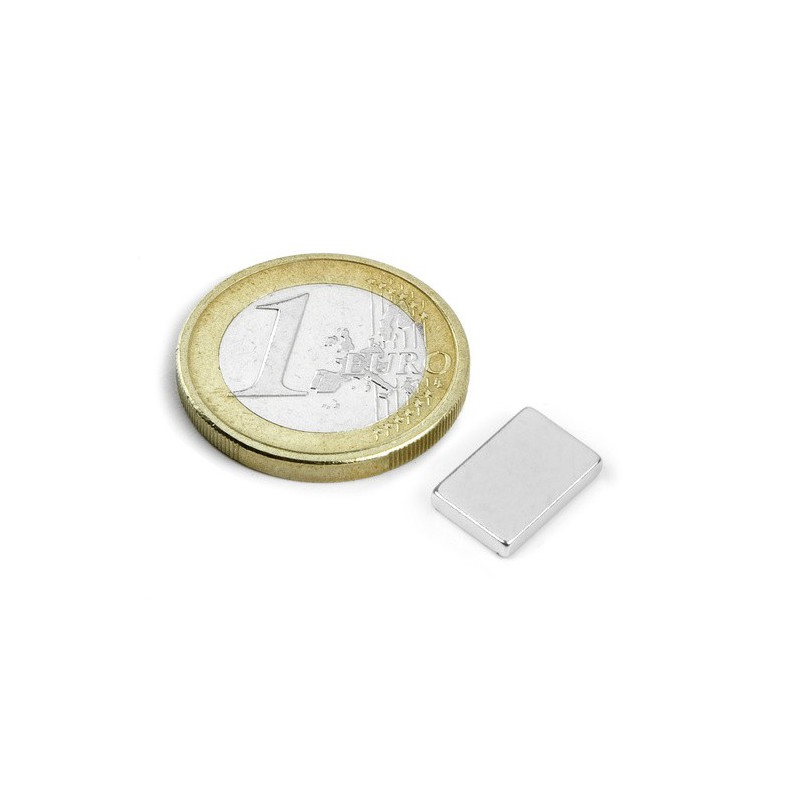 Suorakaidemagneetti 12x8x2mm