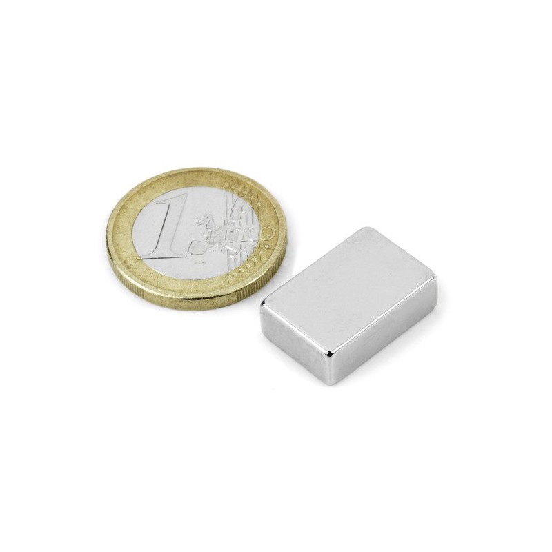 Suorakaidemagneetti 19x13x6mm