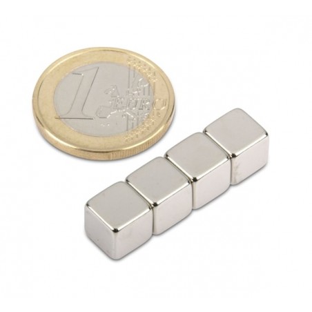 Neodyymi kuutiomagneetti 8x8x8mm (N52)