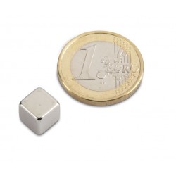 Neodyymi kuutiomagneetti 8x8x8mm (N52)