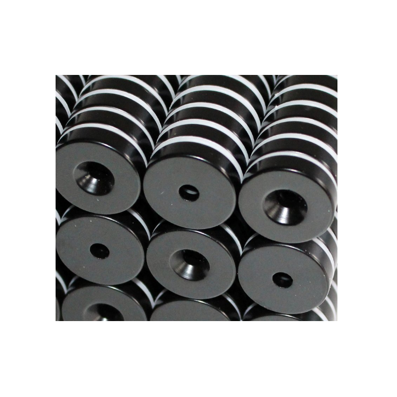 Reiällinen kiekkomagneetti 20x5mm (epoksi)