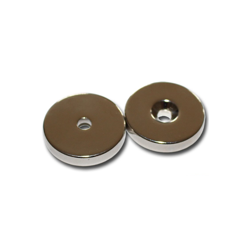 Reiällinen kiekkomagneetti 25x5mm (uppokanta)