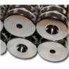 Reiällinen kiekkomagneetti 30x7mm (uppokanta)