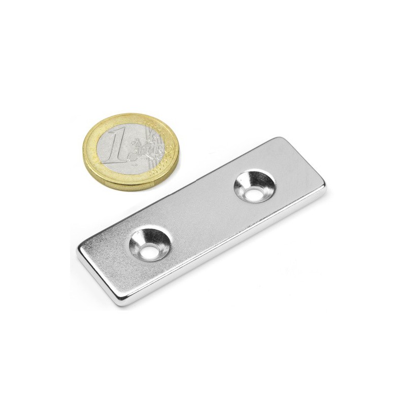 Reiällinen suorakaidemagneetti 60x20x4mm (uppokanta)