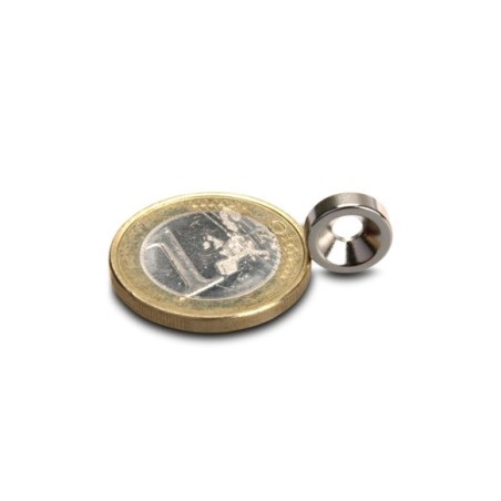 Reiällinen kiekkomagneetti 8x3mm (uppokanta)