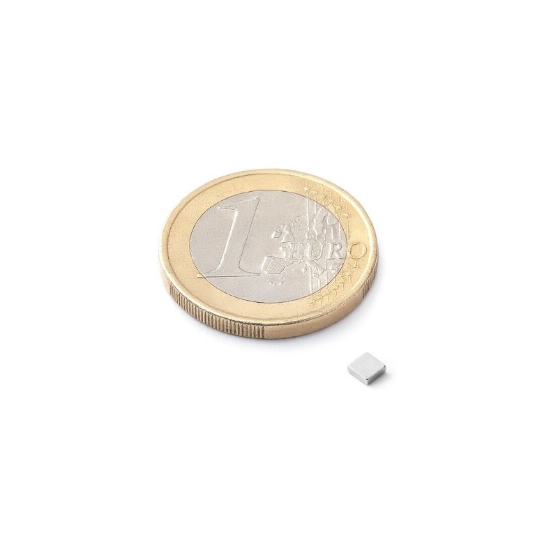 Neodyymi neliömagneetti 3x3x1mm