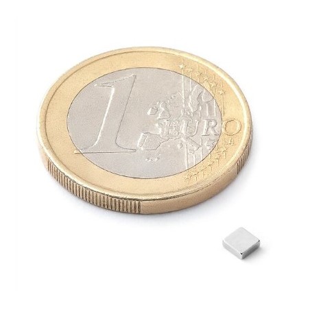 Neodyymi neliömagneetti 3x3x1mm