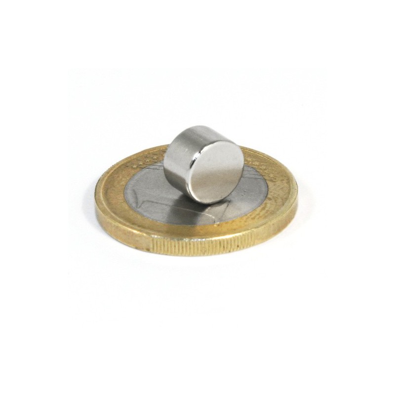 Kiekkomagneetti 8x5mm
