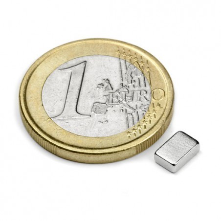 Suorakaidemagneetti 6x4x2mm